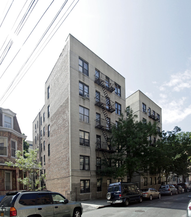 3312 Hull Ave in Bronx, NY - Building Photo - Building Photo