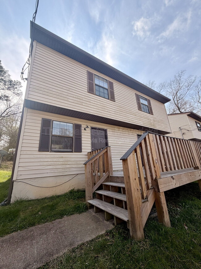 property at 308 Gillespie Rd