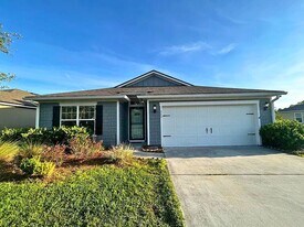 227 Brooklet Cir in St. Marys, GA - Building Photo