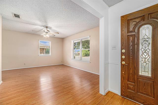 3407 Tipps Dr in Greenville, TX - Building Photo - Building Photo