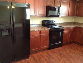10405 Hideaway Trl in Fort Worth, TX - Building Photo - Building Photo