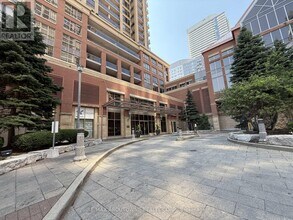 4080-4080 Living Arts Dr in Mississauga, ON - Building Photo - Building Photo