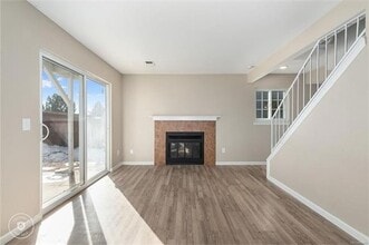 12536 Forest Dr in Thornton, CO - Foto de edificio - Building Photo