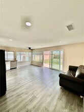 44730 Benald St in Lancaster, CA - Building Photo - Building Photo