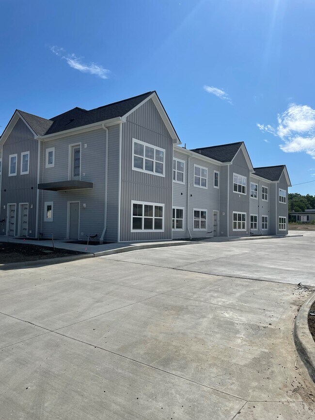 200 Denby St Rentals in Romeo, MI