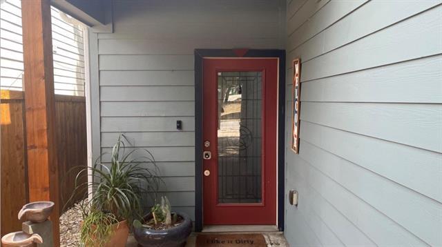 826 N Beckley Ave in Dallas, TX - Building Photo - Building Photo