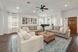 1115 Petroglyph Trail in Pflugerville, TX - Building Photo - Building Photo