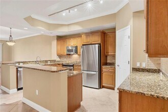 7710 Lake Vista Ct in Lakewood Ranch, FL - Building Photo - Building Photo