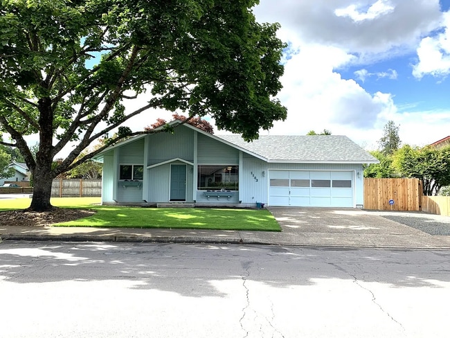 property at 1143 Tyson Ln