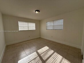 2900 SW 56th Ave in West Park, FL - Building Photo - Building Photo