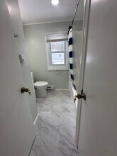 211 Kent Rd, Unit D in New Milford, CT - Building Photo - Building Photo