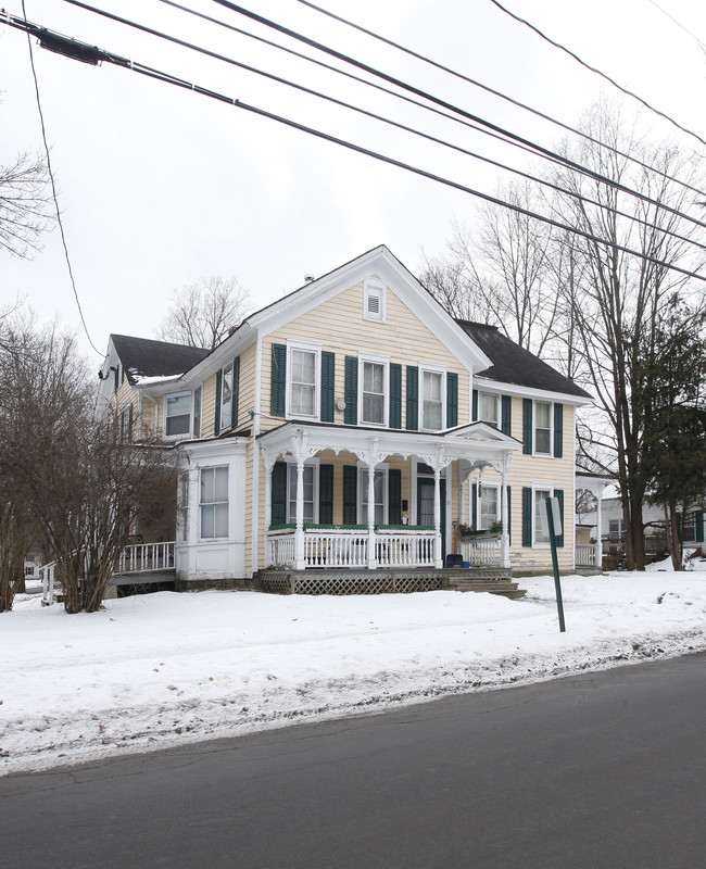 2 Eagle St in Cooperstown, NY - Building Photo - Building Photo