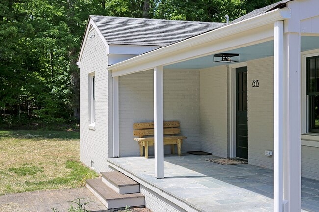 615 Campbell Rd in Keswick, VA - Building Photo - Building Photo