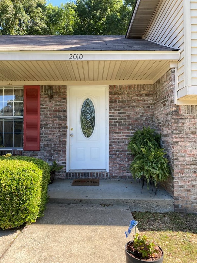 6400 Bradley Park Dr in Columbus, GA - Building Photo - Building Photo