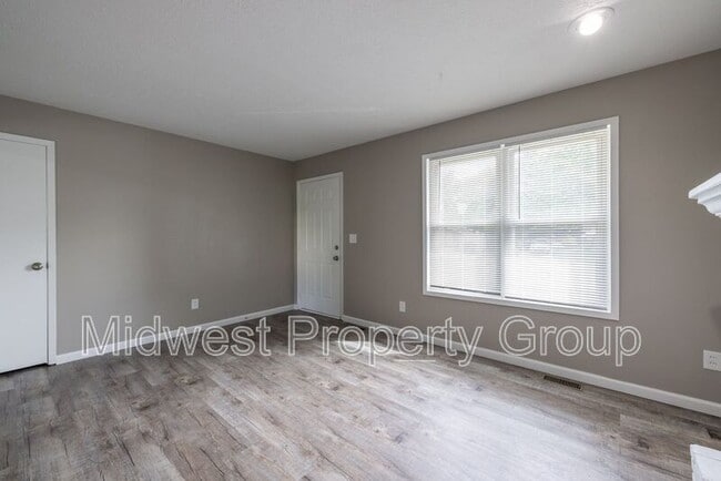 2461 Spikewood Ct in Florissant, MO - Building Photo - Building Photo