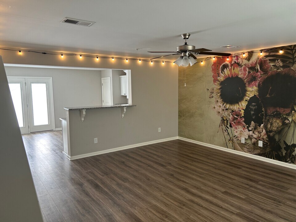 2008 Huyana Way Photo