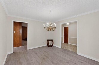 1301 Warwick St in Garland, TX - Building Photo - Building Photo