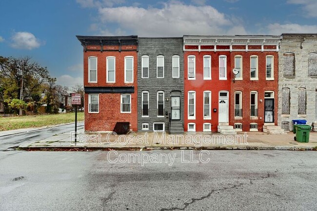 2537 Woodbrook Ave in Baltimore, MD - Foto de edificio - Building Photo