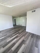 3713 Park Dr in Auburn, CA - Building Photo