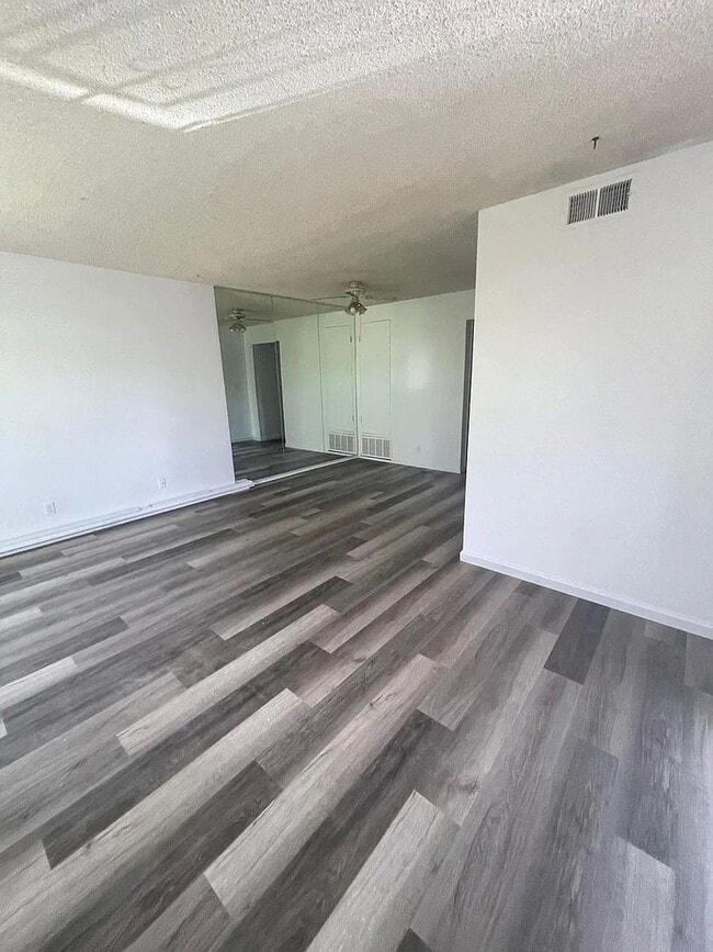 property at 3713 Park Dr