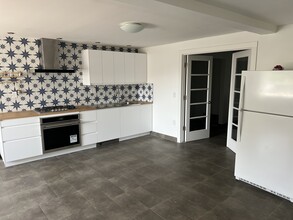 76 Latona St in San Francisco, CA - Building Photo - Building Photo