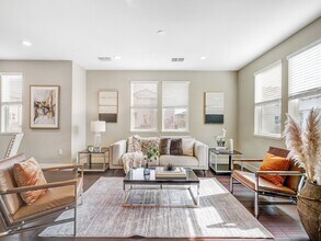 4050 Kinsale St in Dublin, CA - Building Photo - Building Photo