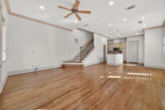 931 W 23rd St in Houston, TX - Building Photo - Building Photo