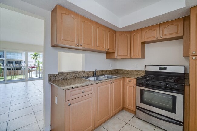 property at 7713 SW 88th St
