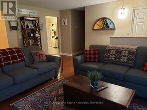 74 Moreau Pkwy in Penetanguishene, ON - Building Photo - Building Photo