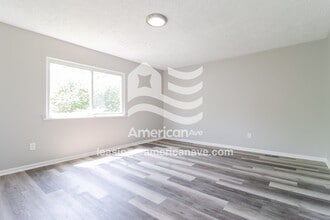 465 Montana Ave in Pontiac, MI - Building Photo - Building Photo