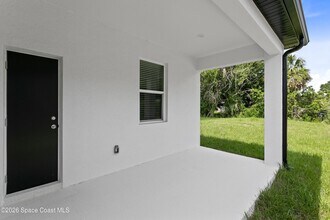 1635 Elizabeth Ave in Titusville, FL - Building Photo - Building Photo