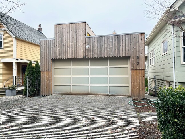 517 29th Ave S in Seattle, WA - Building Photo - Building Photo