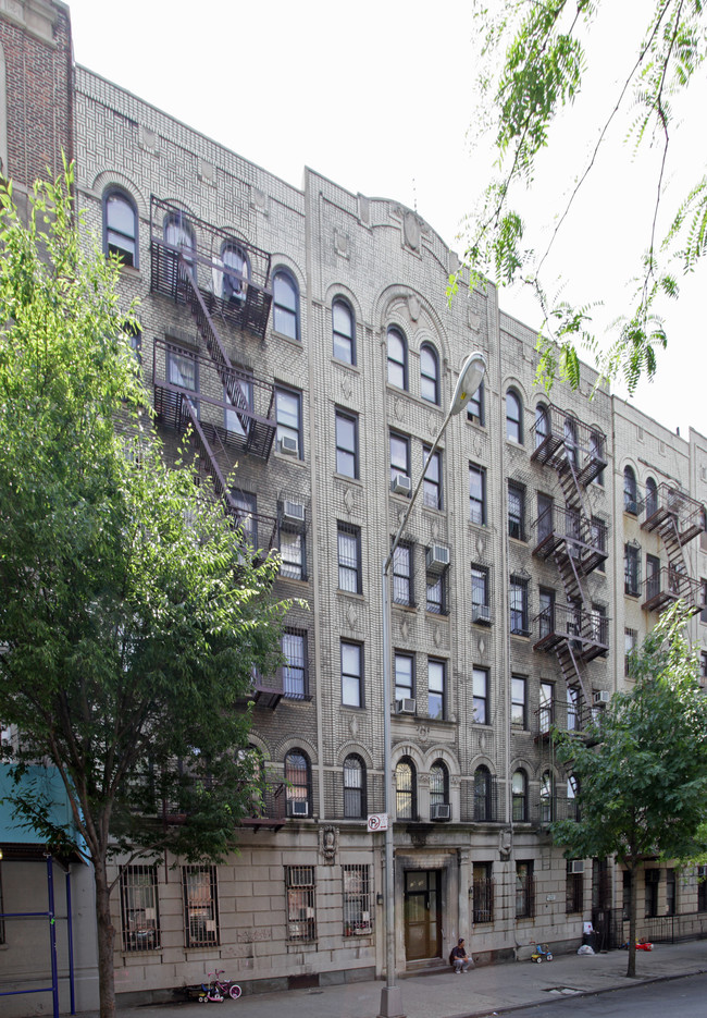 178-180 Hooper St in Brooklyn, NY - Foto de edificio - Building Photo