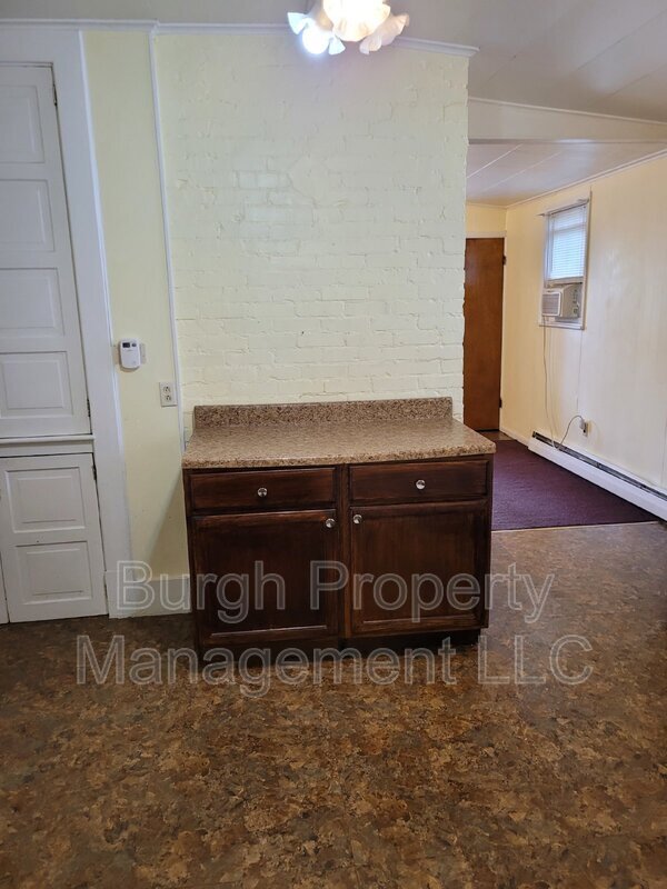 428 2nd St in Monongahela, PA - Building Photo - Building Photo