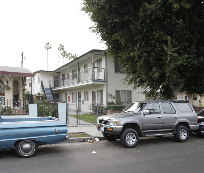 126 S Vendome St in Los Angeles, CA - Building Photo