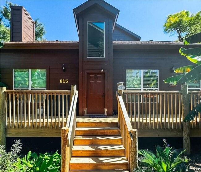 property at 815 Davis Rd