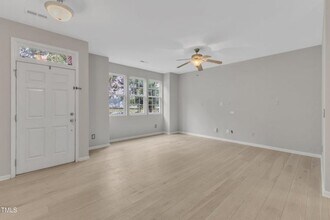 3634 Olympia Dr in Raleigh, NC - Foto de edificio - Building Photo