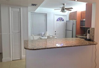 1300 NE 191st St in Miami, FL - Building Photo - Building Photo