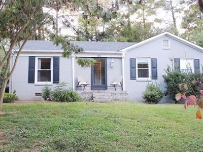 5933 North Hills Dr in Raleigh, NC - Building Photo