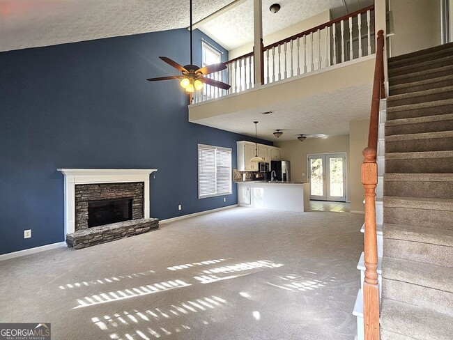 303 Apache Dr in Canton, GA - Building Photo - Building Photo