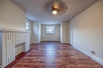 427 Adams St-Unit -2 in Rochester, PA - Building Photo - Building Photo