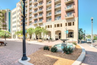 Tallahassee Center Condominiums in Tallahassee, FL - Building Photo - Building Photo