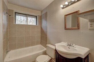 4168 Tara Dr in Forest Park, GA - Building Photo - Building Photo