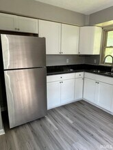 1326 N Woodburn Ave in Bloomington, IN - Building Photo - Building Photo