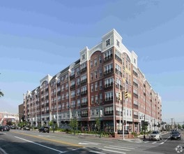 The Allure Mineola in Mineola, NY - Building Photo - Building Photo