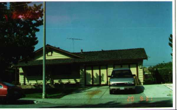 969 Henderson Ave in Sunnyvale, CA - Building Photo