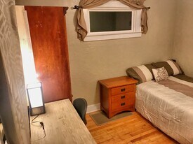 241 Lorraine Ave in Syracuse, NY - Building Photo