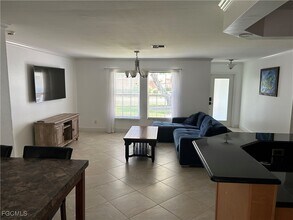 1417 SE 34th Terrace in Cape Coral, FL - Building Photo - Building Photo