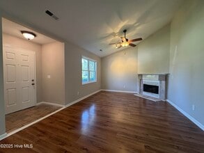 3212 Galway Rd in Castle Hayne, NC - Building Photo - Building Photo