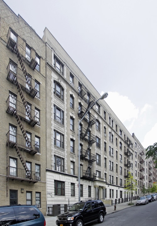 281 Edgecombe Ave in New York, NY - Building Photo